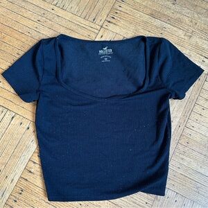 FWP Hollister cropped tee